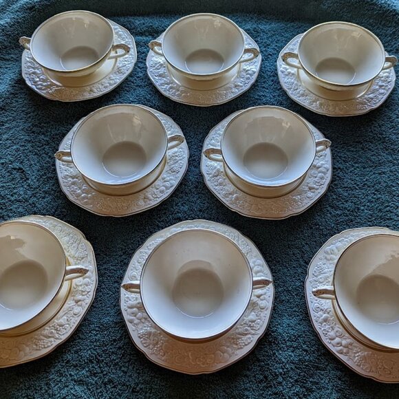 Vintage Crown Ducal Florentine Gold Band 2057 Fine China Footed Cream Soup Bowls - Picture 5 of 5